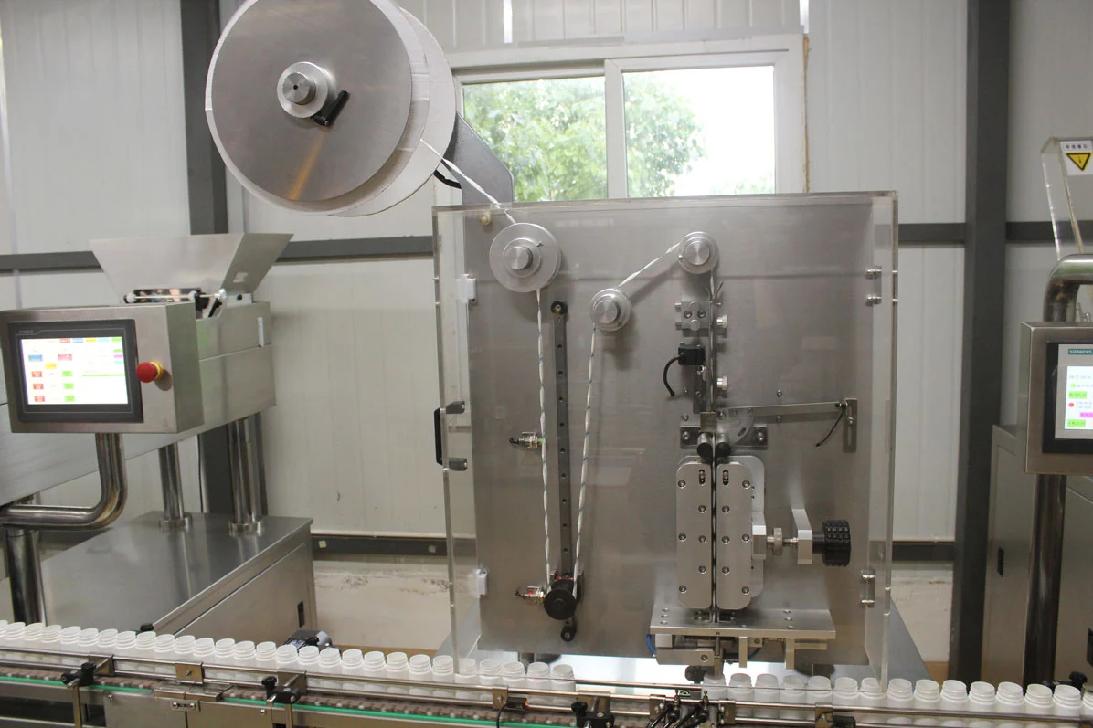 Sachet roll feed